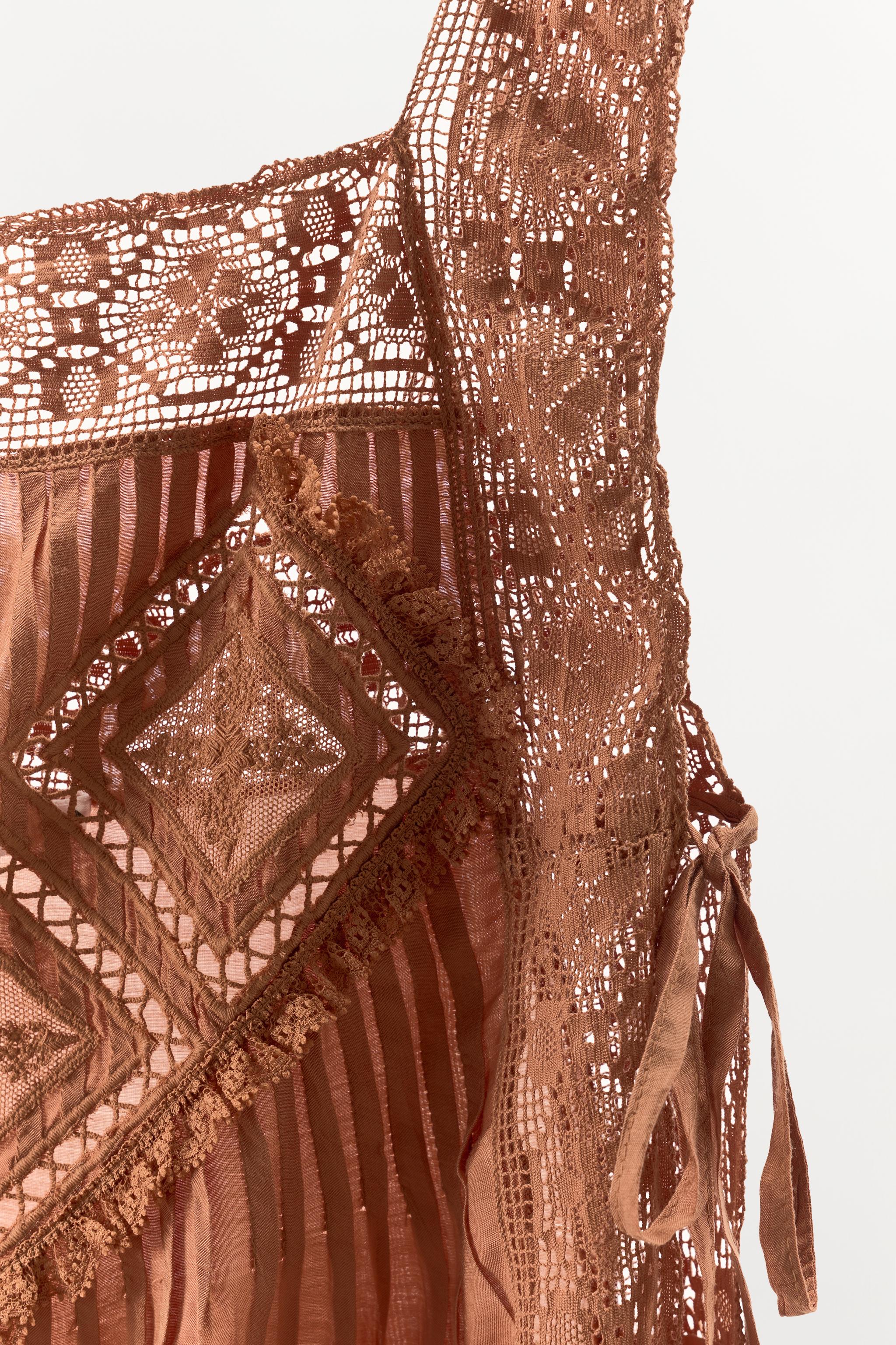 LIMITED EDITION RHOMBUS LACE TOP